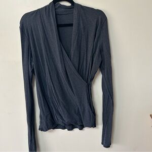 Lululemon Athletica Radiant Long Sleeve - Dark Grey